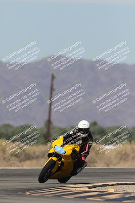 media/Oct-13-2025-Moto Forza (Mon) [[a66d839500]]/4-C Group/Session 3 (Turn 16)/